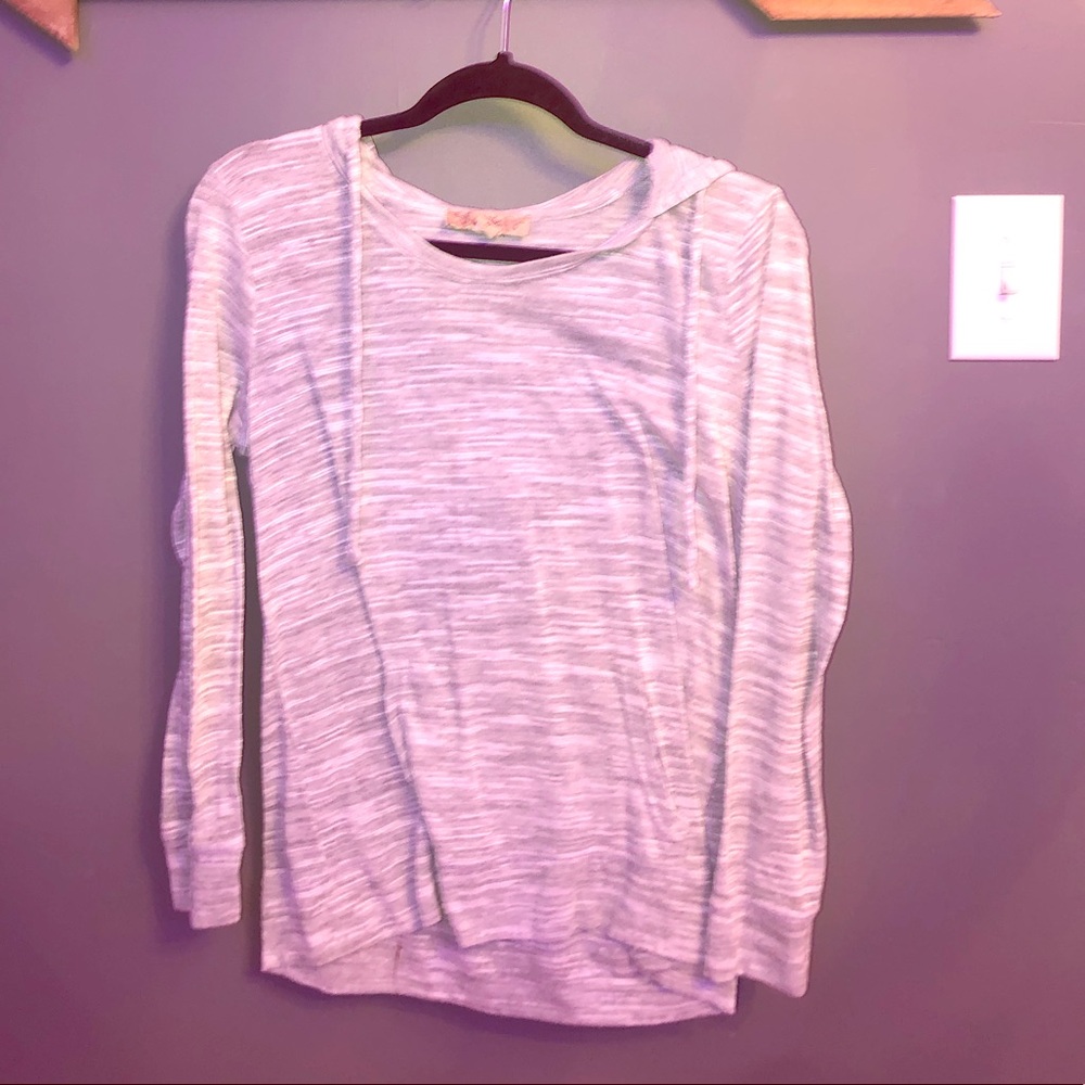 thin long sleeve hoodie